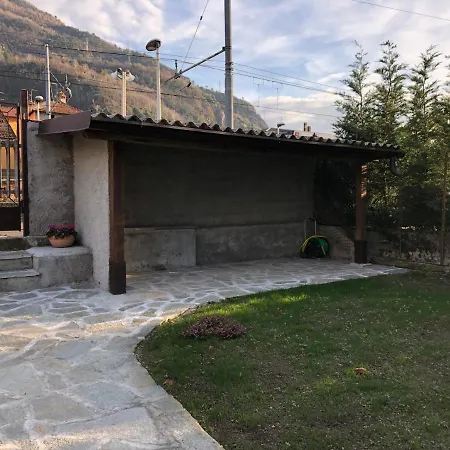 בית נופש La Pergola, Villetta Indipendente Con Giardino E Parcheggio Privato - Como Lake דרביו